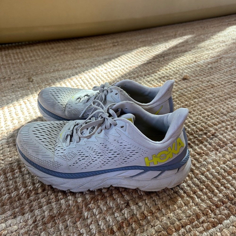 Hoka One One Women's Light Gray Athletic Shoes